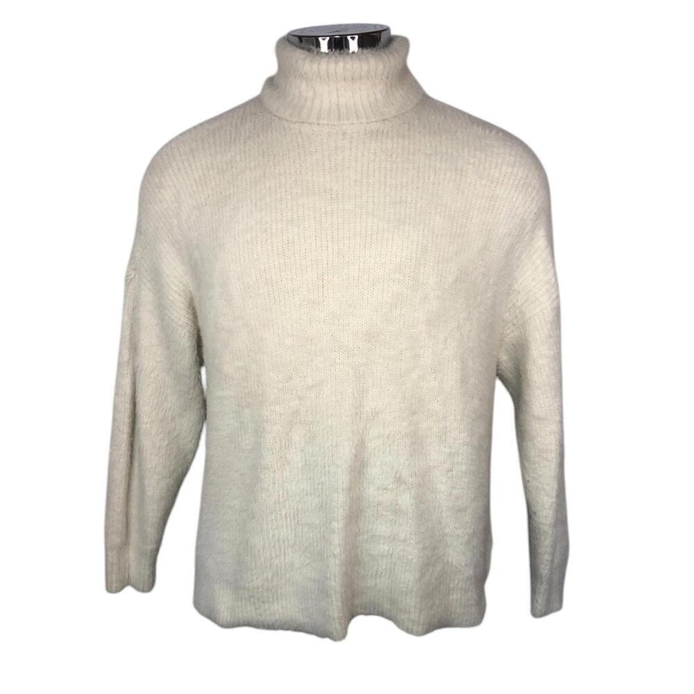 Sonoma Denise Bidot Super Soft Turtleneck Nubby Texture Cream Color Ribbing